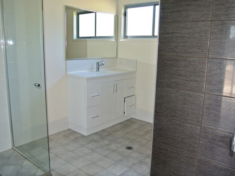 64 Laurel Street, Russell Island QLD 4184
