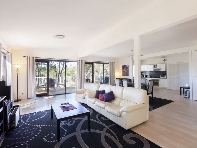 37 Yacht St, Russell Island QLD 4184