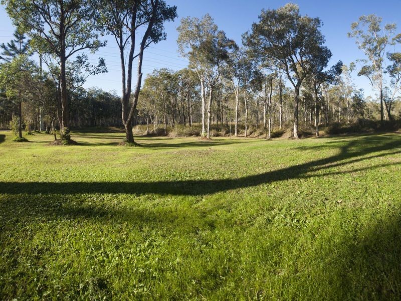 37 Yacht St, Russell Island QLD 4184