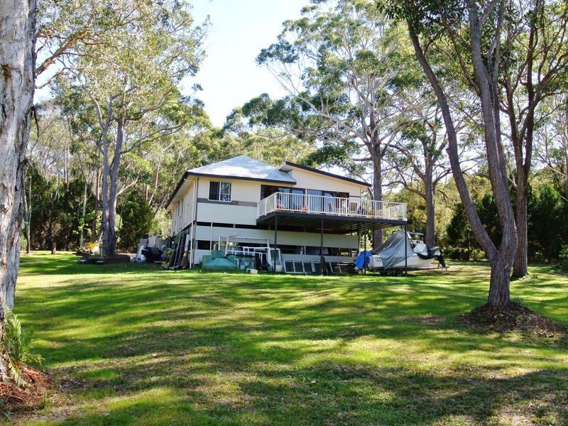 37 Yacht St, Russell Island QLD 4184