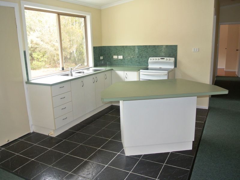 5 Cypress Ave, Russell Island QLD 4184