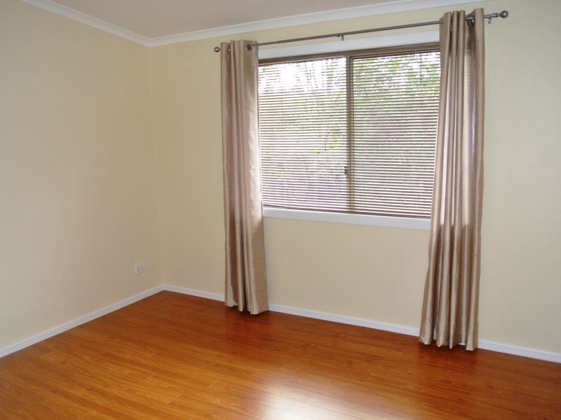 5 Cypress Ave, Russell Island QLD 4184