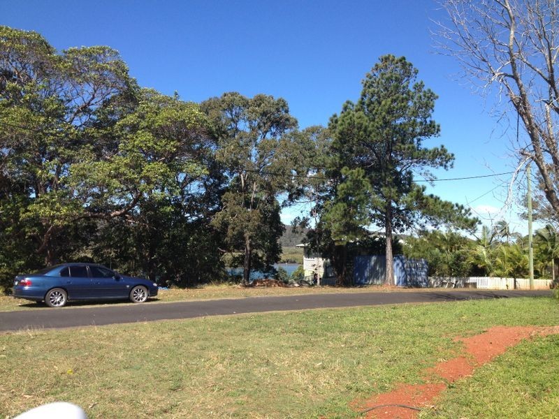 2-22 caniapa point dr  /oasis  drive, Russell Island QLD 4184