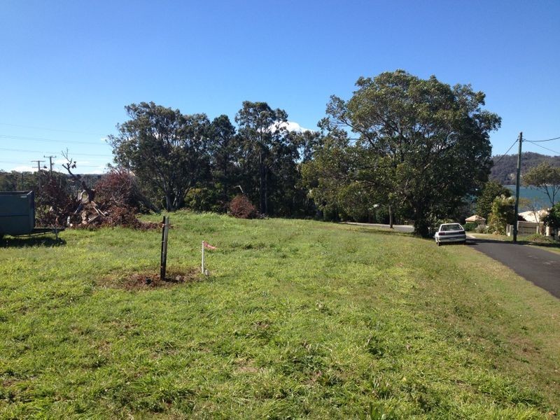 2-22 caniapa point dr  /oasis  drive, Russell Island QLD 4184