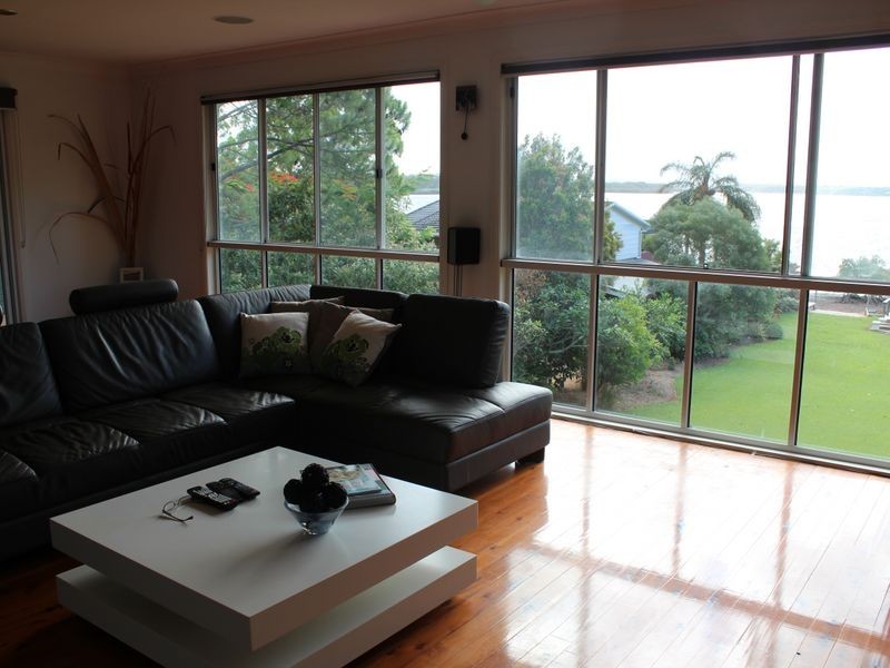 83-85 Canaipa Point Dve, Russell Island QLD 4184