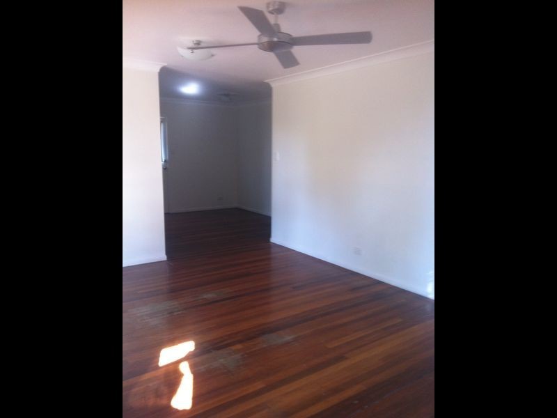 126 Jackson Rd, Russell Island QLD 4184