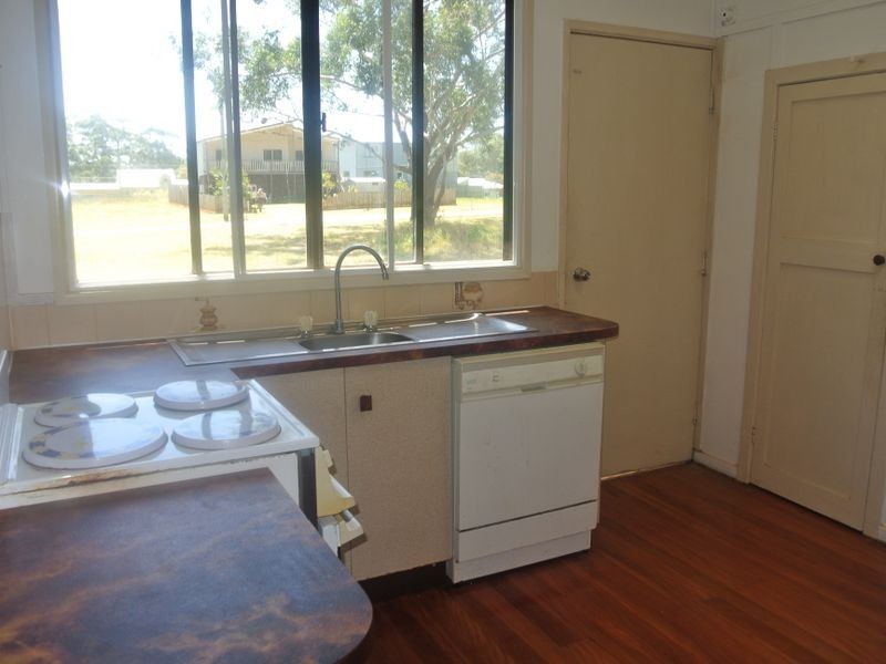 17 Dempsey Street, Russell Island QLD 4184