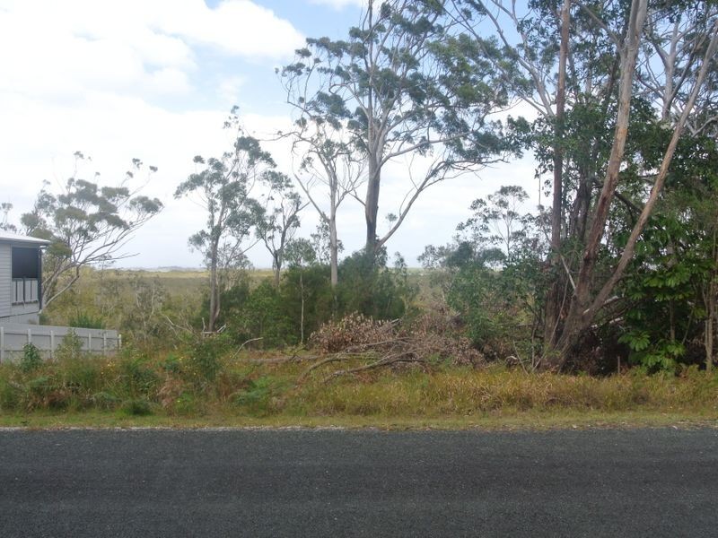 32 Deenya Pde, Russell Island QLD 4184