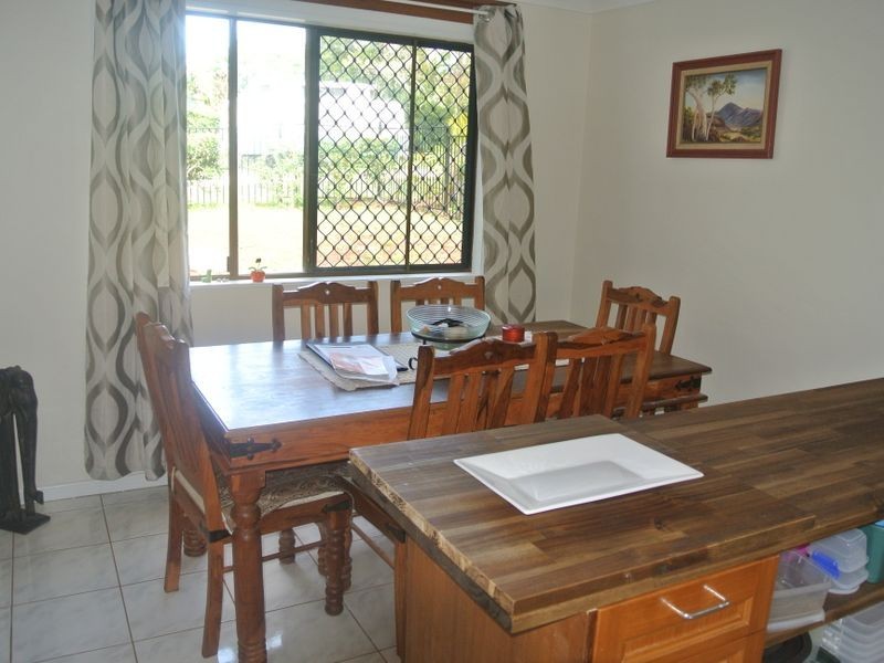 34 Kings Rd, Russell Island QLD 4184