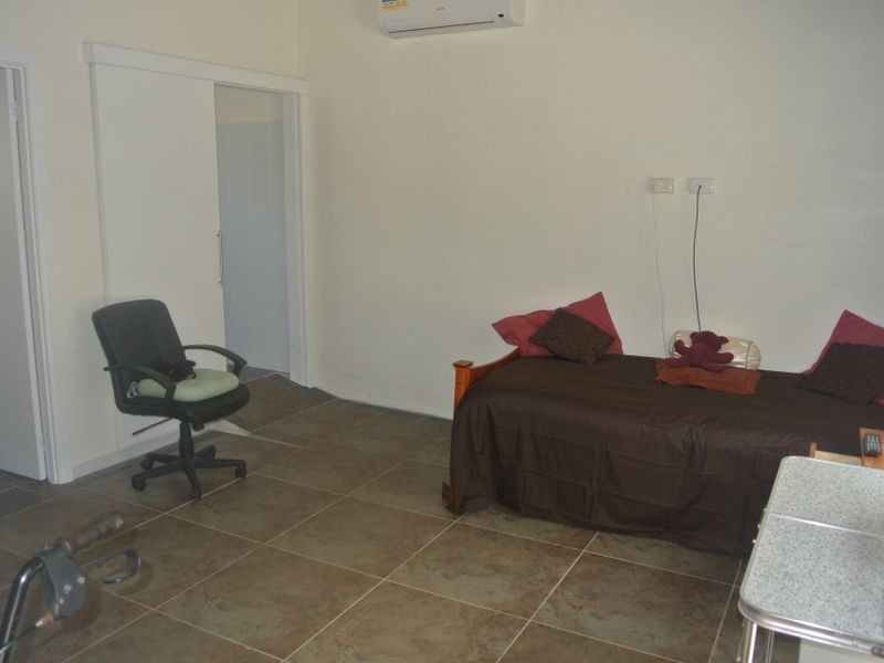 34 Kings Rd, Russell Island QLD 4184