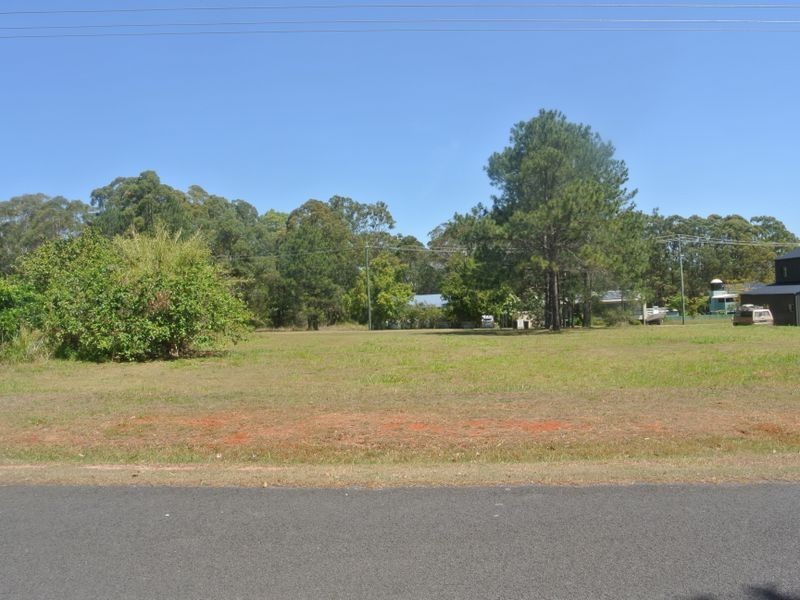 110-112 Kings Street, Russell Island QLD 4184