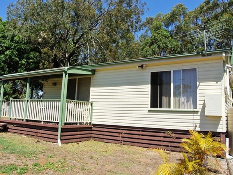 27 Leichhardt, Russell Island QLD 4184