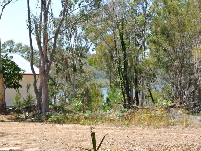 40 Scenic Dve, Russell Island QLD 4184