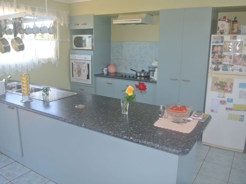 12 Vista Street, Russell Island QLD 4184
