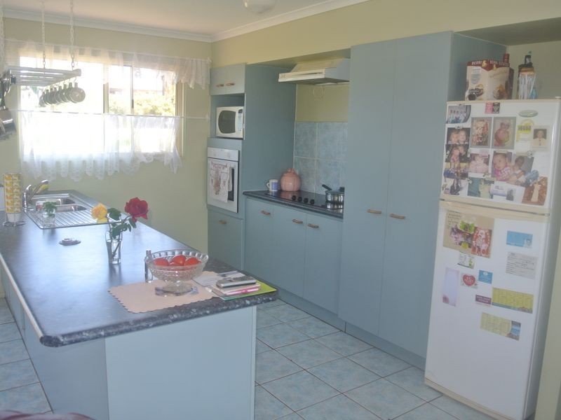 12 Vista Street, Russell Island QLD 4184