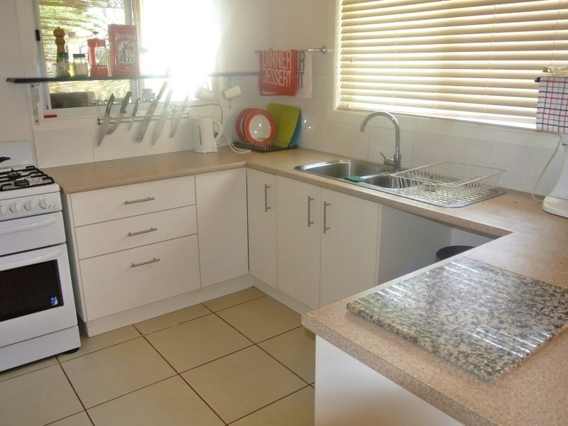 12 Maroondah St, Russell Island QLD 4184