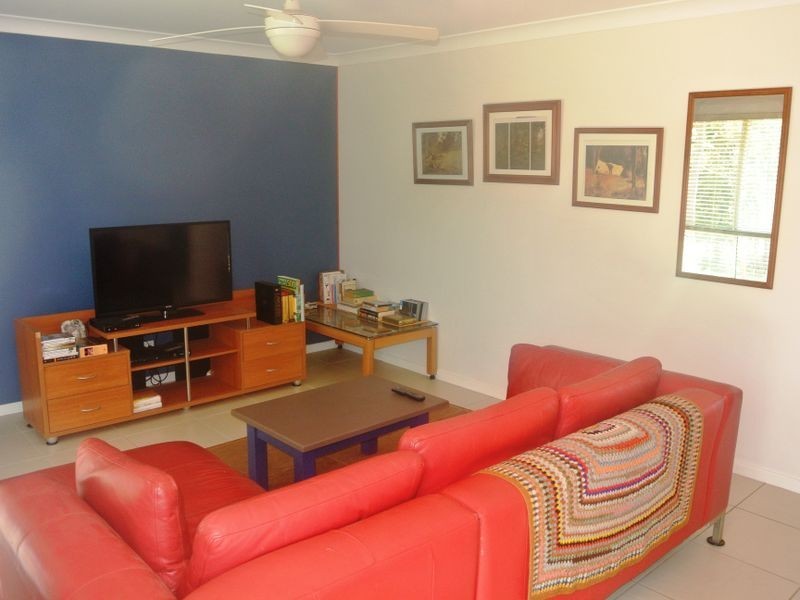 12 Maroondah St, Russell Island QLD 4184