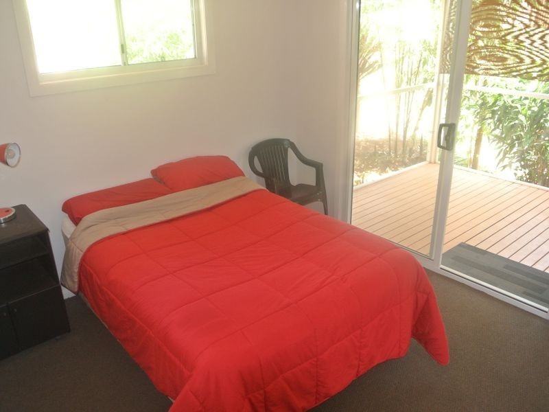 12 Maroondah St, Russell Island QLD 4184