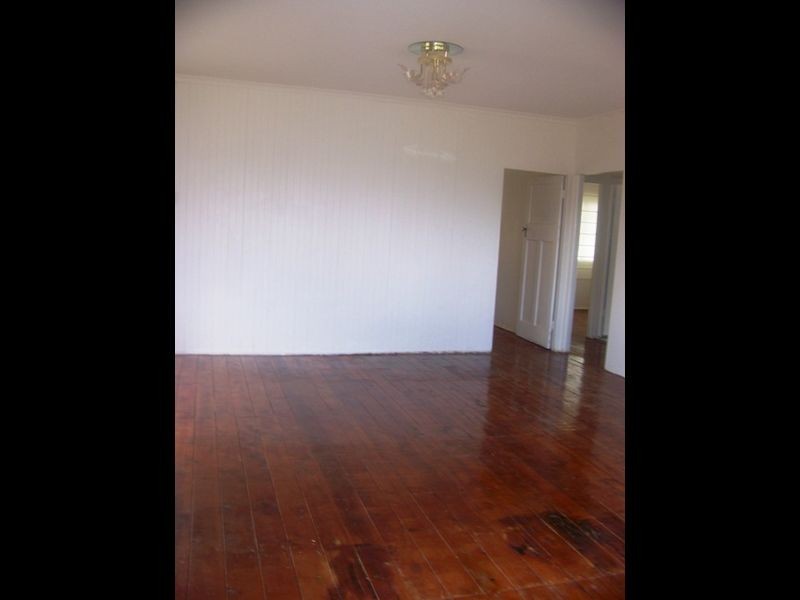 80 Kurrajong Rd, Russell Island QLD 4184