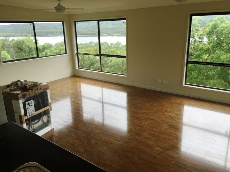 12 Leichhardt Tce, Russell Island QLD 4184