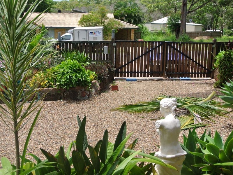 36-38 Jackson Road, Russell Island QLD 4184