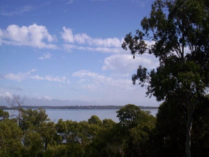 3 Player, Russell Island QLD 4184