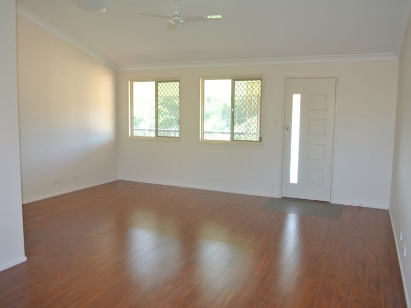26 Laurel St, Russell Island QLD 4184