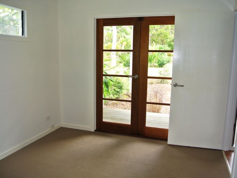 34 Channel St, Russell Island QLD 4184