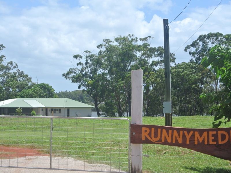 1 Cavendish   st, Russell Island QLD 4184