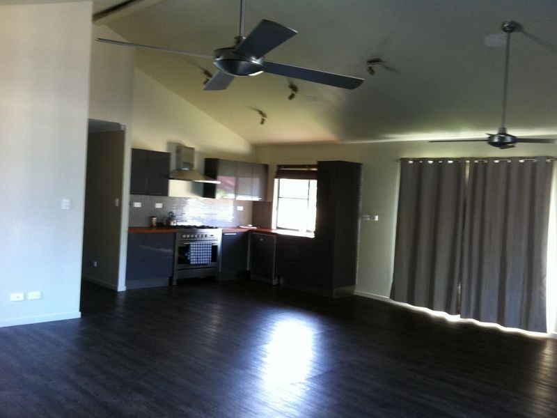 6 Gunsynd Street, Russell Island QLD 4184