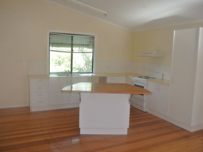 37 Highland Ridge, Russell Island QLD 4184