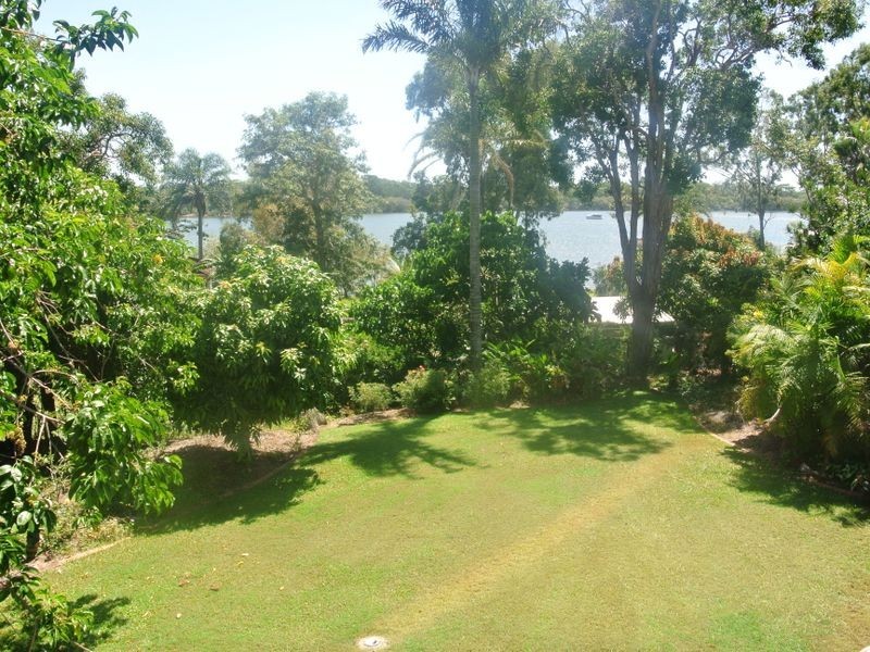 13 Bay View, Russell Island QLD 4184