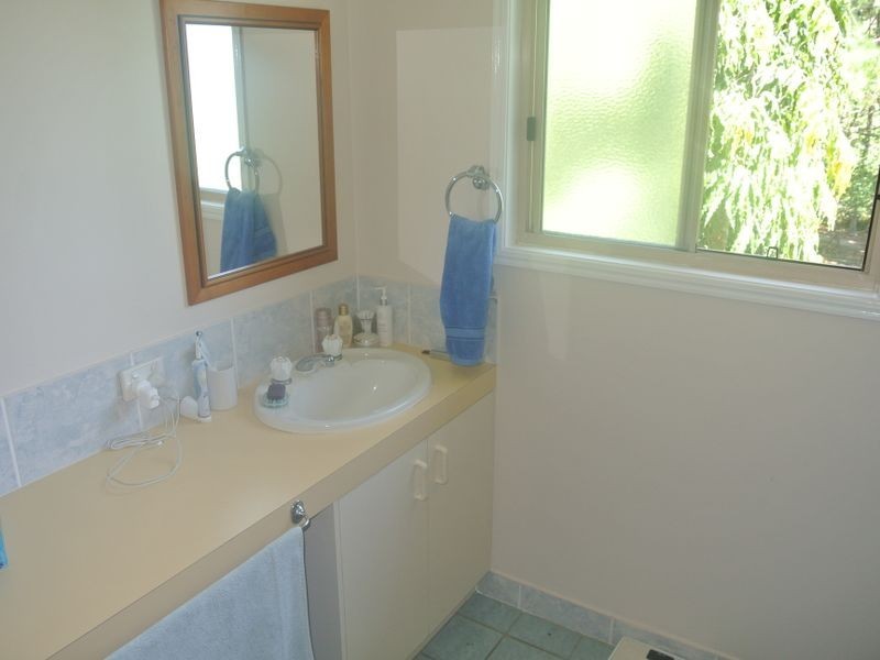 13 Bay View, Russell Island QLD 4184