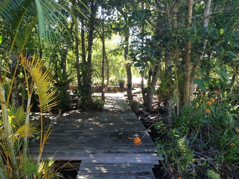 35 Bay Dve, Russell Island QLD 4184