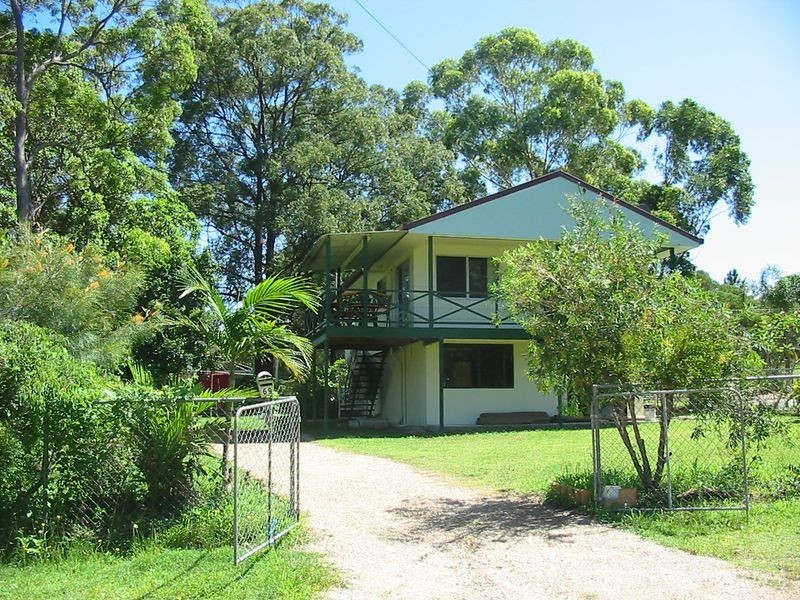 69 Taylor Street, Russell Island QLD 4184