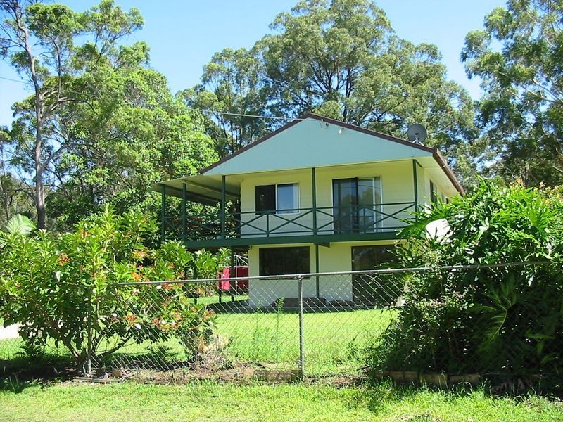 69 Taylor Street, Russell Island QLD 4184