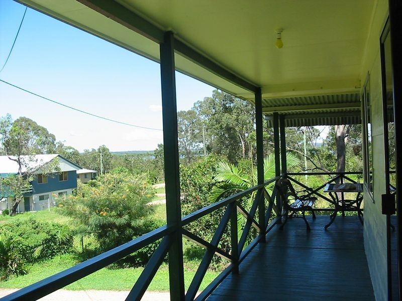 69 Taylor Street, Russell Island QLD 4184