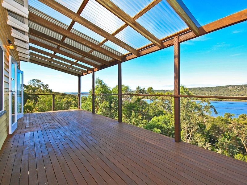 38 Leichhardt Tce, Russell Island QLD 4184