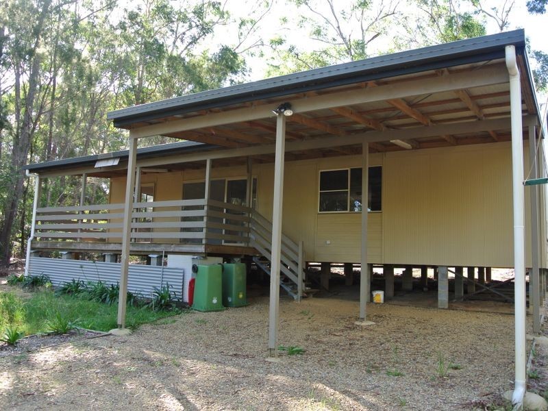 11 Saturn Street, Russell Island QLD 4184