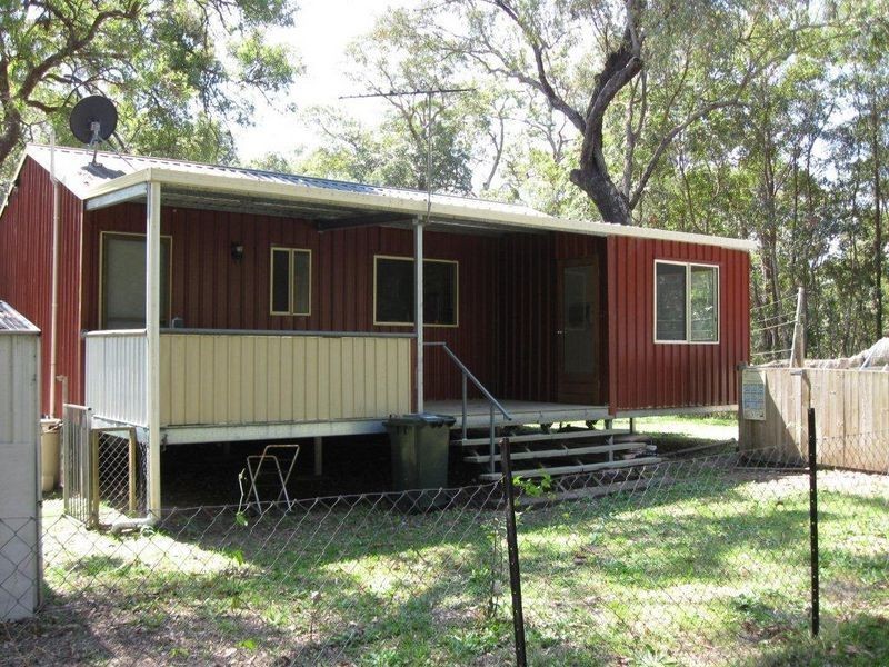 28 Shandoss St, Russell Island QLD 4184