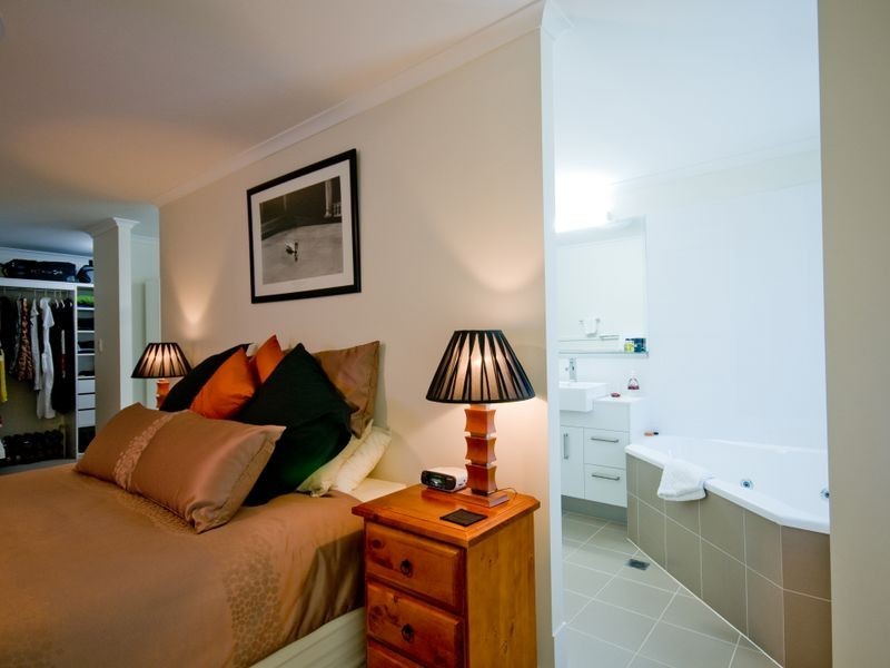 9 Laurel Street, Russell Island QLD 4184