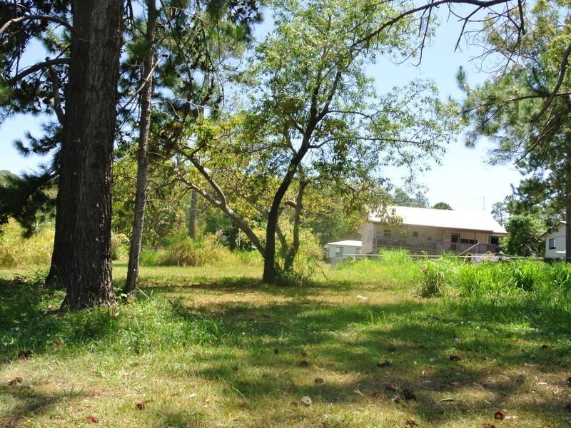 11 Anne St, Russell Island QLD 4184