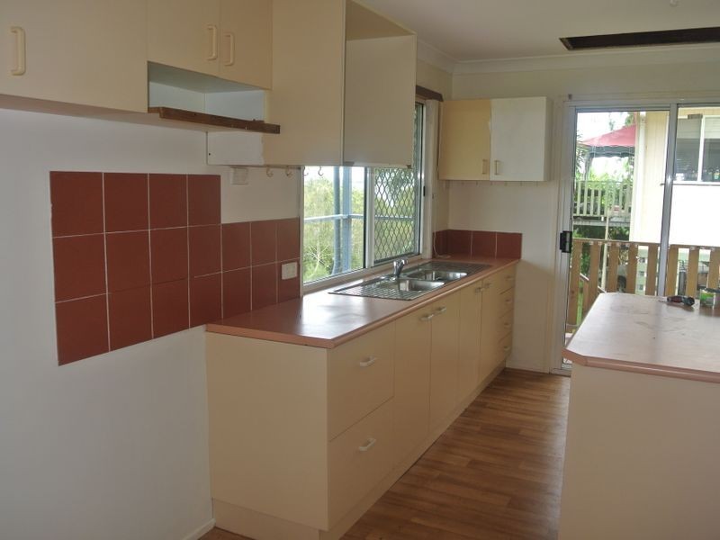 148 Palm Beach Rd, Russell Island QLD 4184