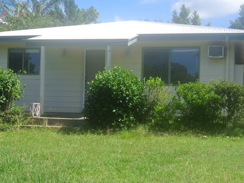 4 Emerson Street, Russell Island QLD 4184