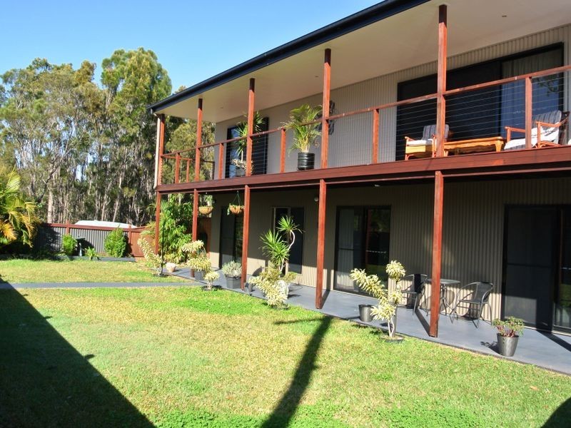 10 Bay Dve, Russell Island QLD 4184