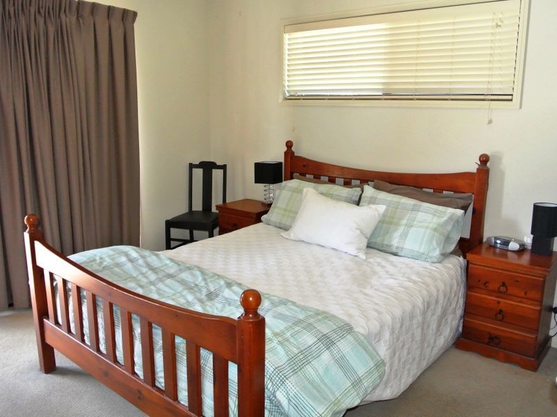 10 Bay Dve, Russell Island QLD 4184