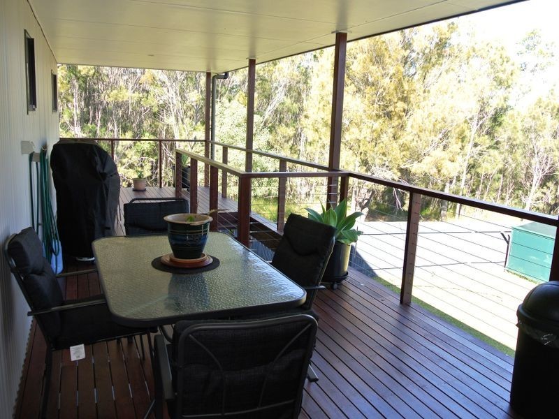 10 Bay Dve, Russell Island QLD 4184