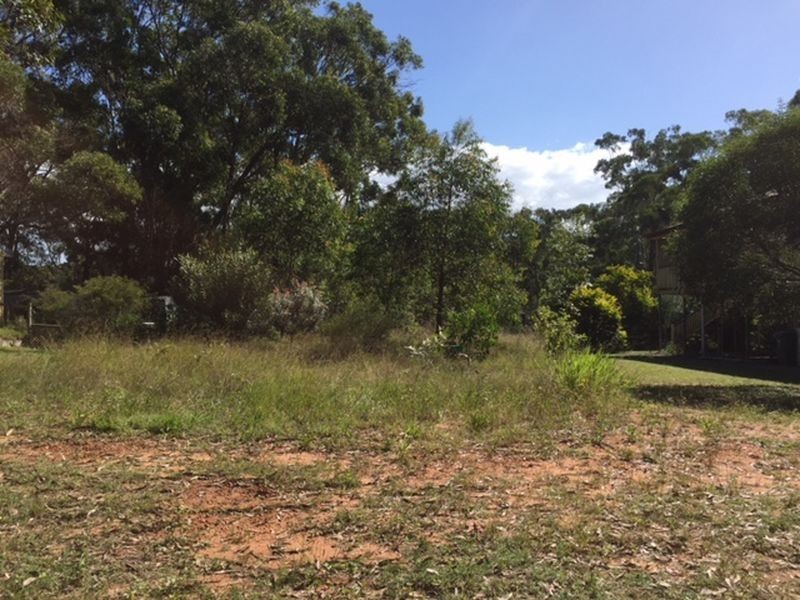 30 Dickenson St, Russell Island QLD 4184