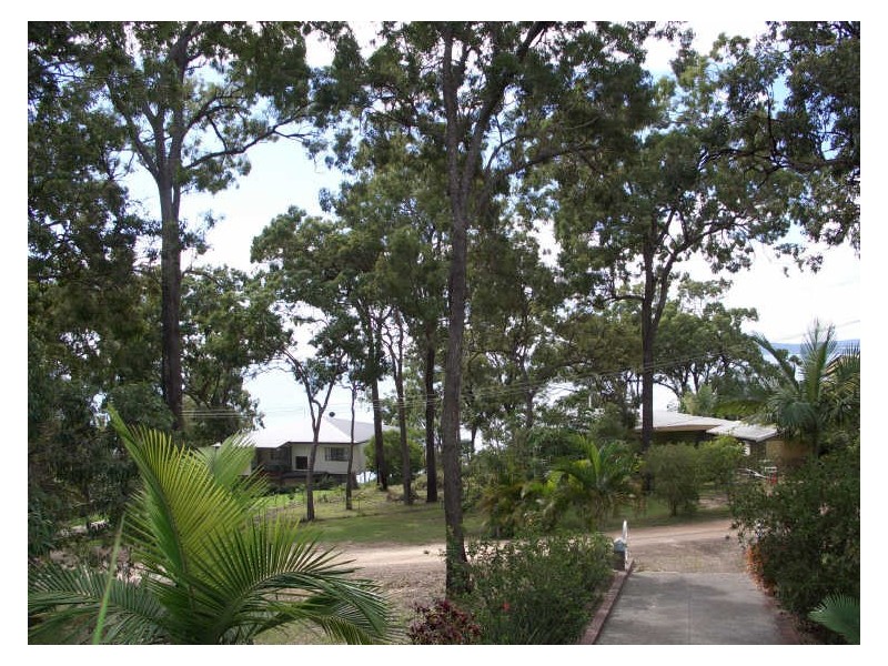 92 Beelong Street, Macleay Island QLD 4184