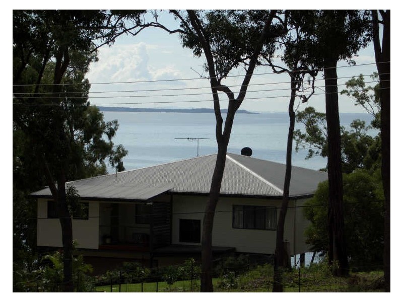 92 Beelong Street, Macleay Island QLD 4184